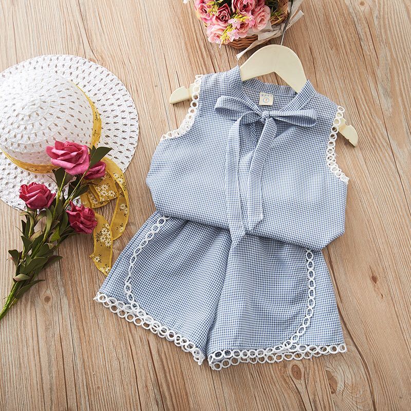 Ghingham lace set
