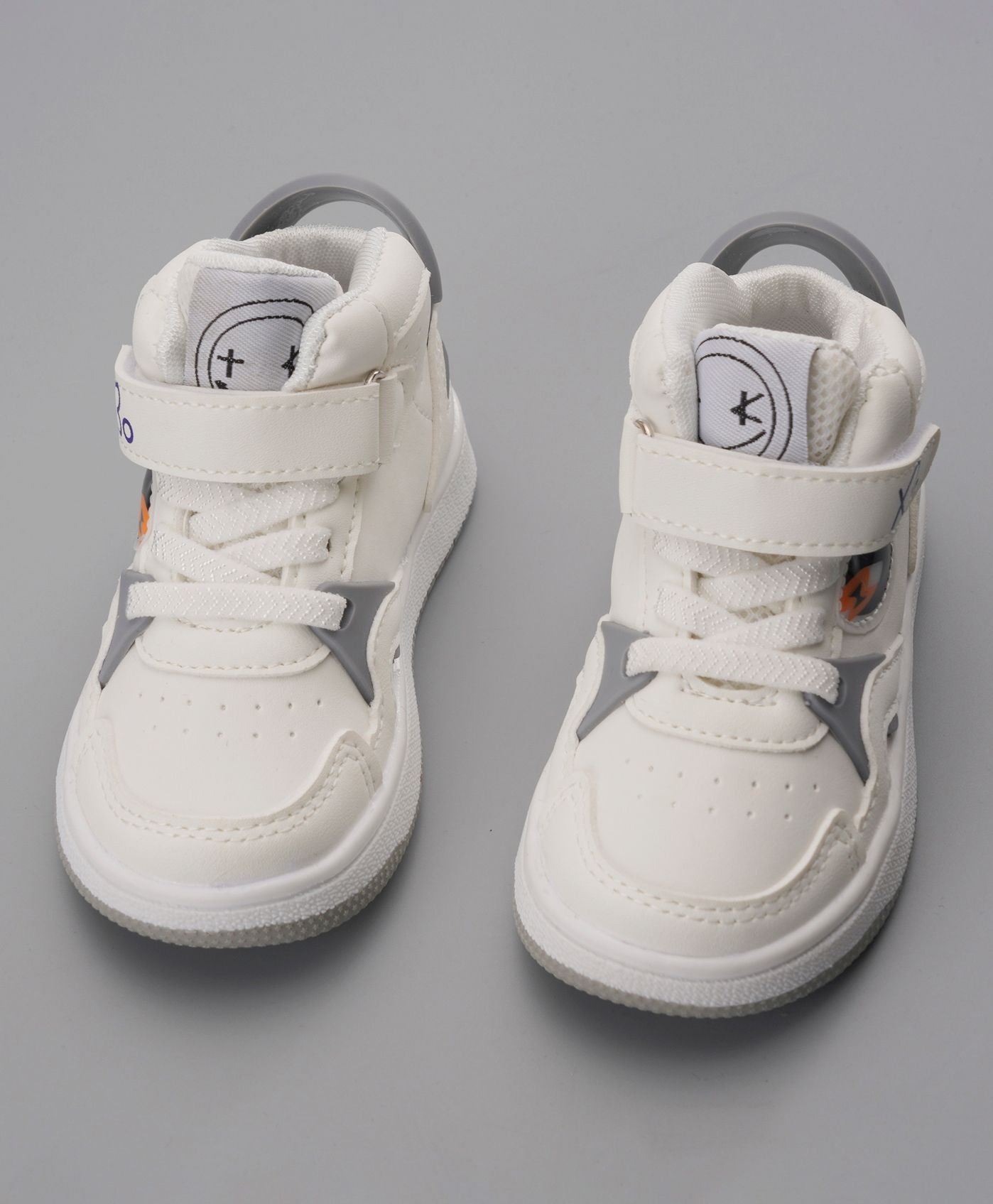 Babyoye Casual Shoes – White