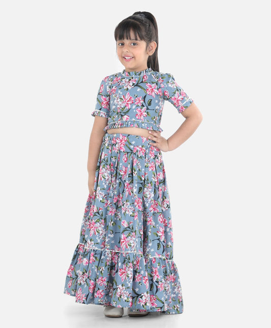Aww Hunnie Half Sleeves Floral Print Top With Long Skirt – Grey