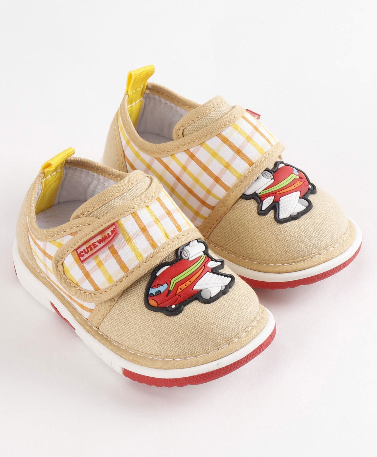 Cute Walk by Babyhug Casual Shoes Aeroplane Patch – Yellow