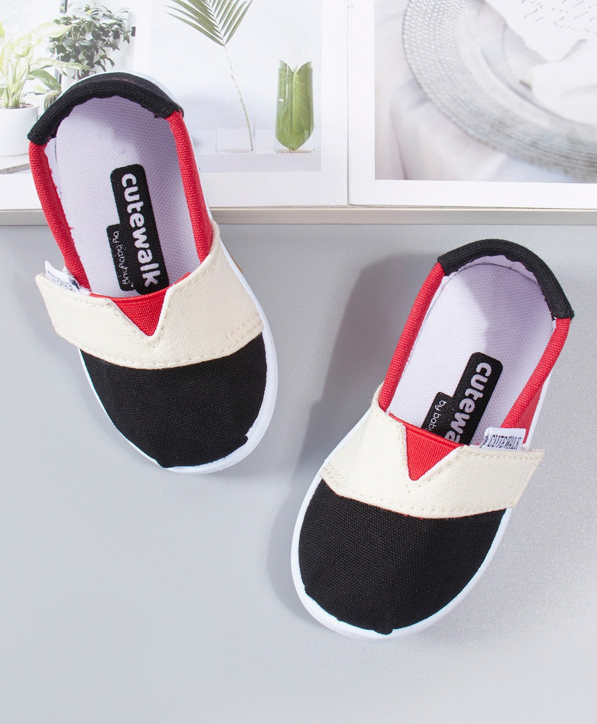 Cute Walk by Babyhug Casual Shoes – Black Red