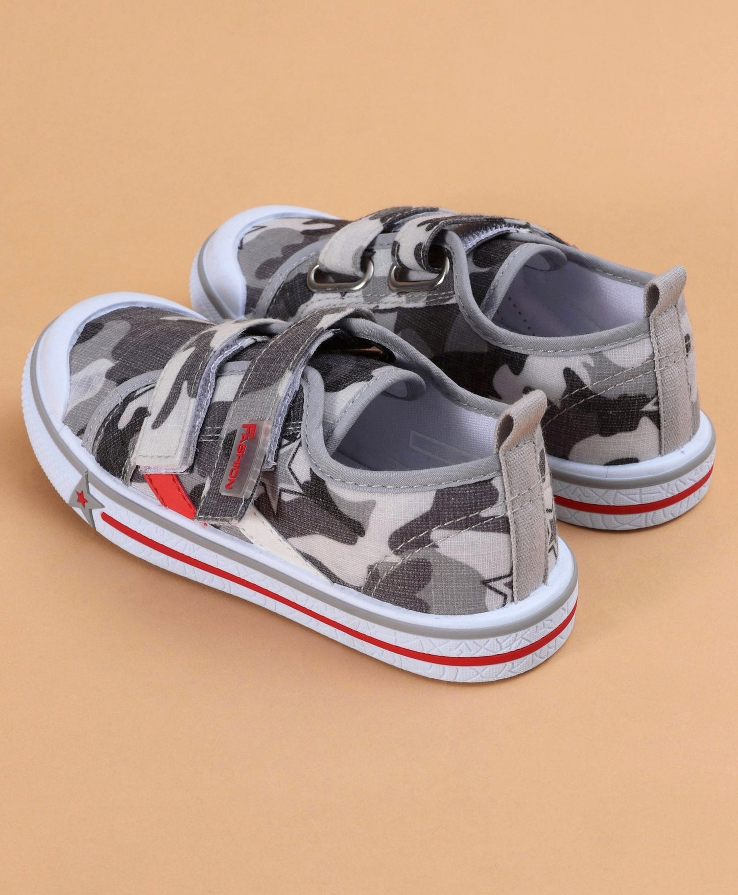 Cute Walk by Babyhug Casual Shoes Camo Print – Grey