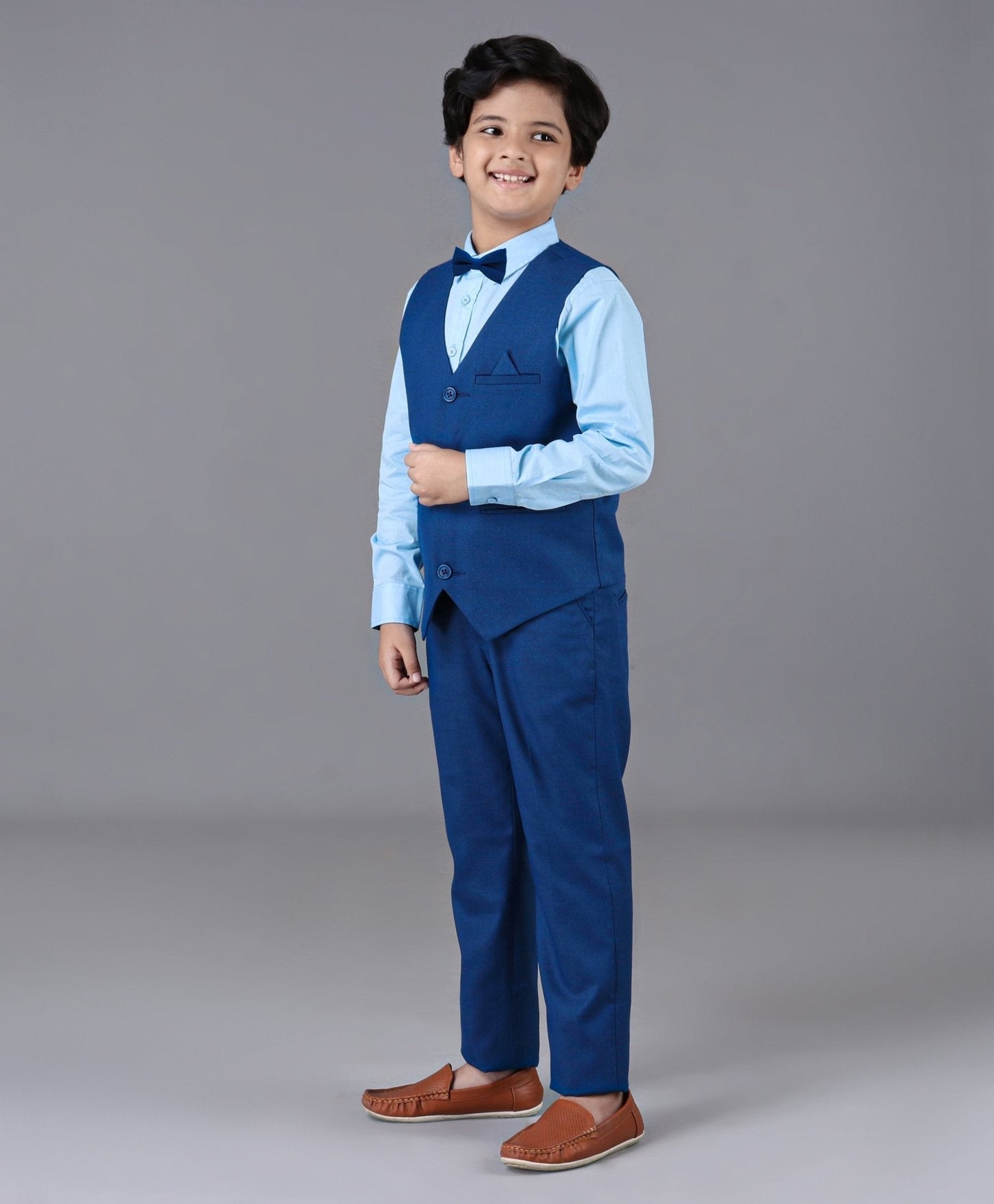 Kids 3 Piece Full Sleeves Party Suit With Bow - Blue