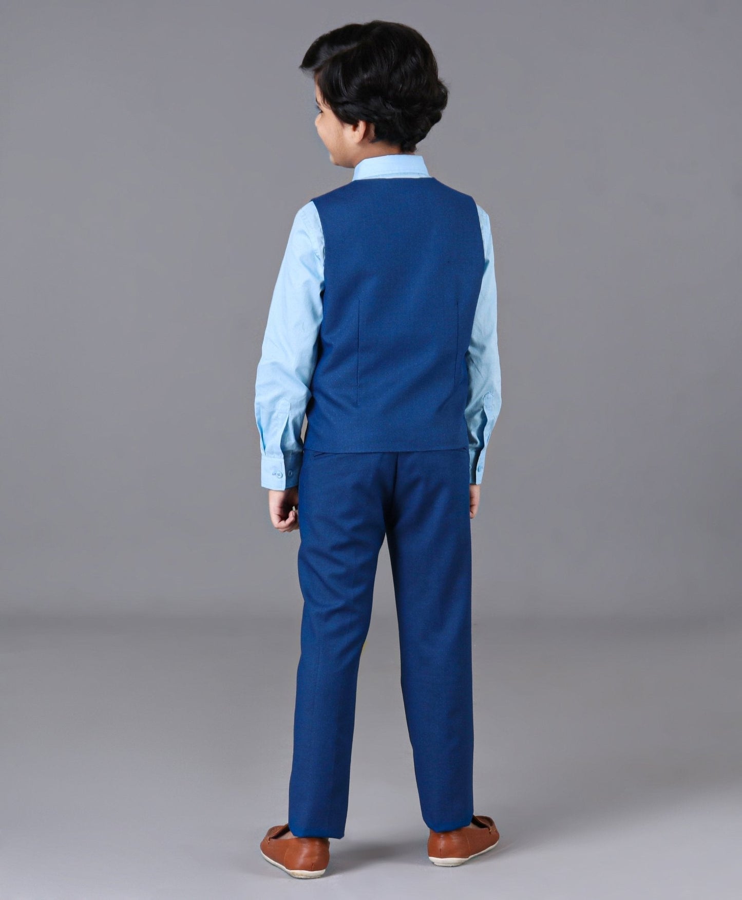 Kids 3 Piece Full Sleeves Party Suit With Bow - Blue