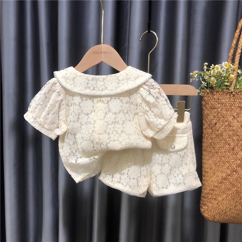 Embroidered set
