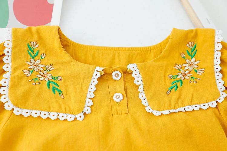 Embroidered collar top and white shorts set