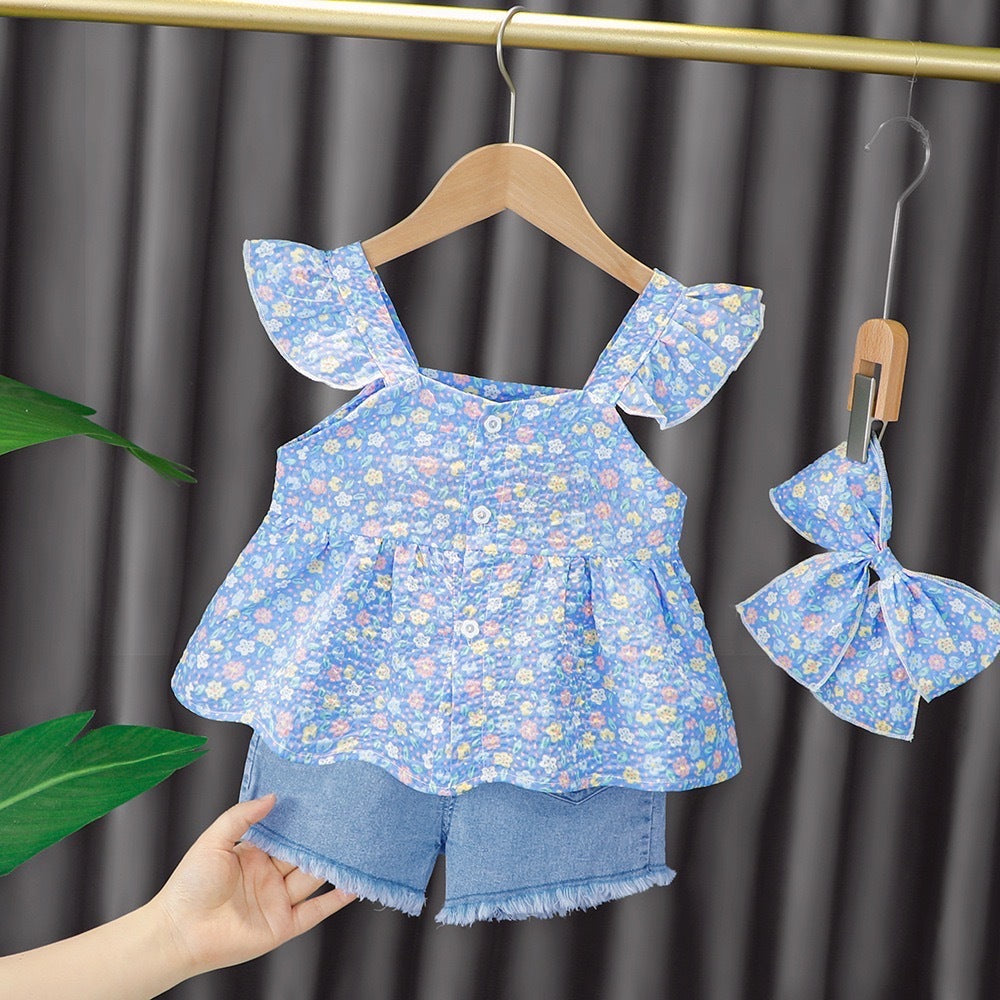 Frill sleeves and shorts set