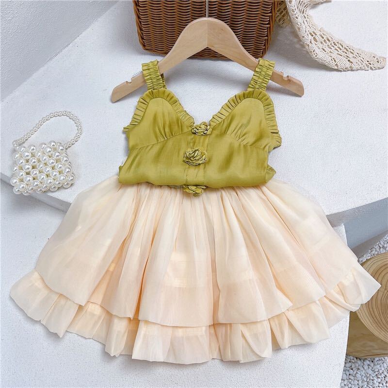 Flower sleeveless top and skirt set