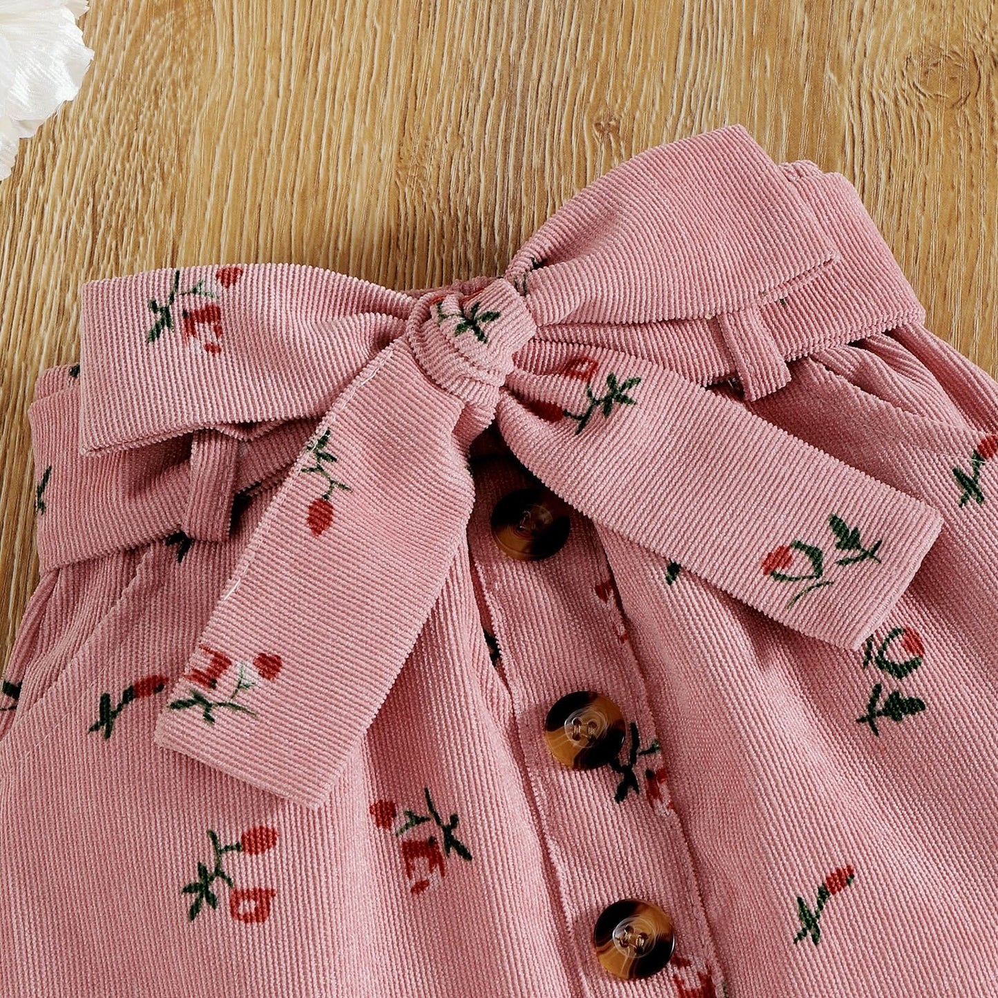 Buttoned skirt and top set