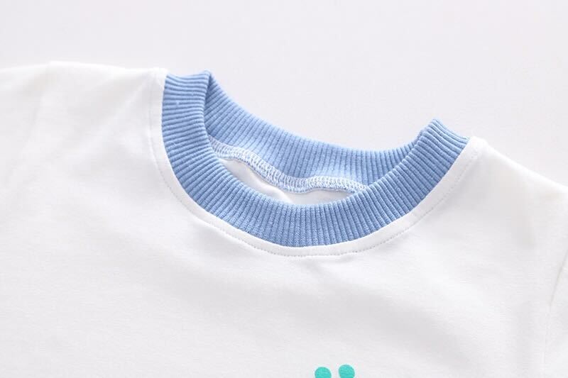 Solid Dungaree and T-shirt Set