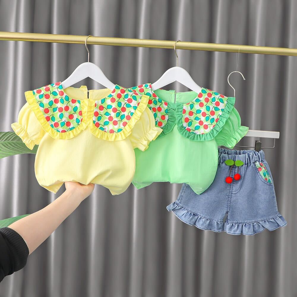 Berry made Collar Set