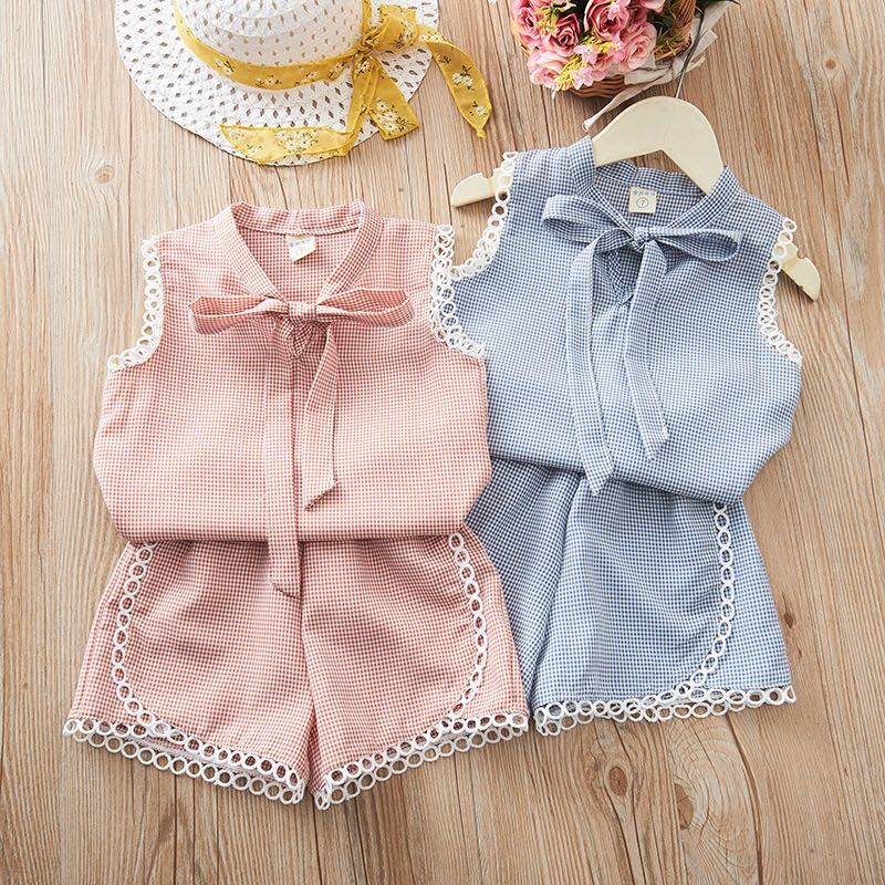 Ghingham lace set